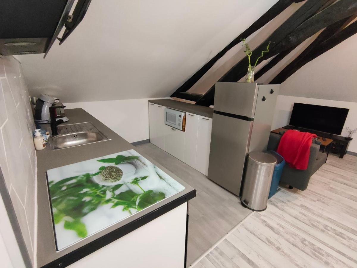 La Machine Sous Combles Apartment Exterior photo